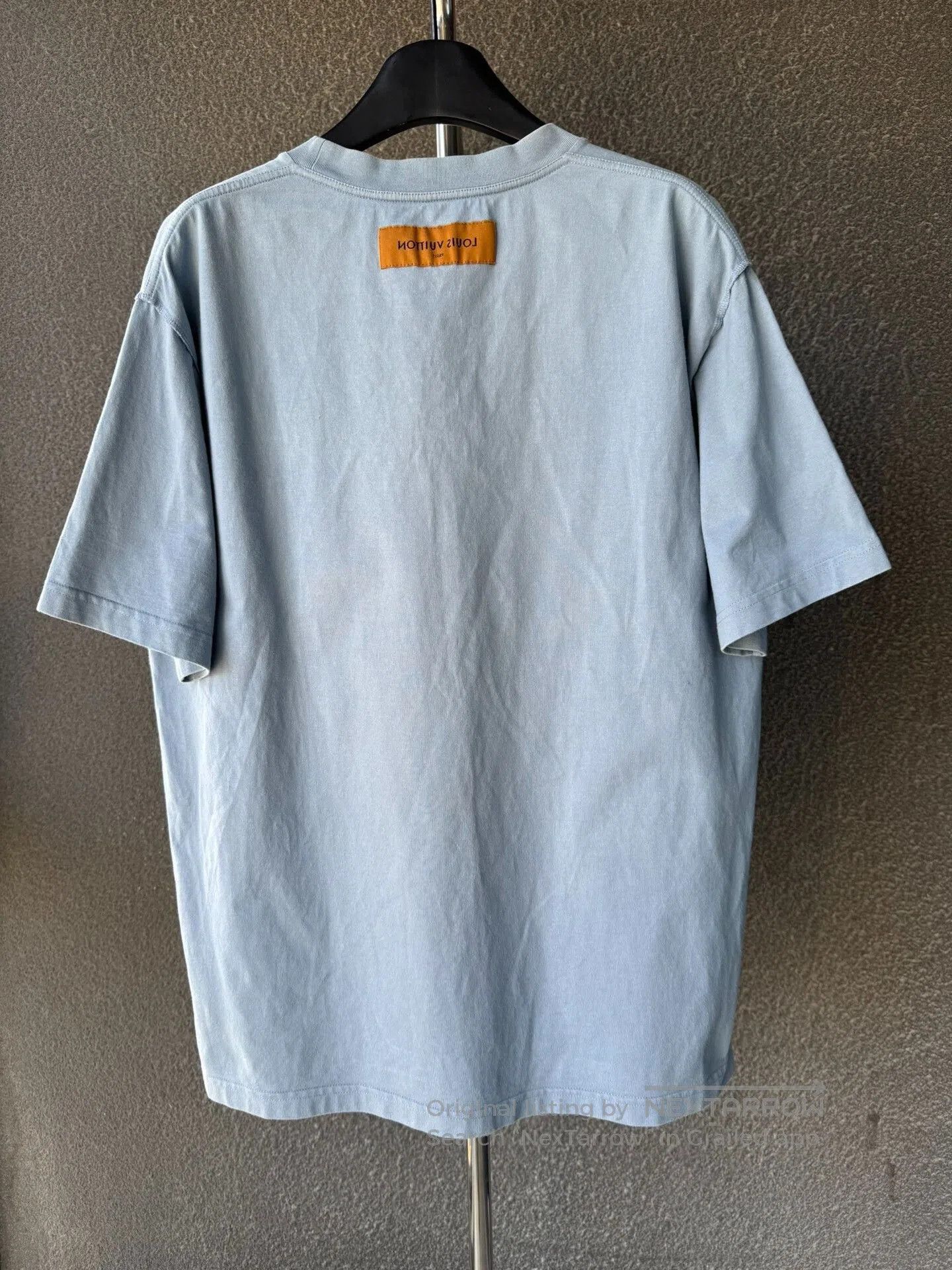 Louis Vuitton louis vuitton logo short sleeve shirt. Size US XL / EU 56 / 4 - 2 Thumbnail