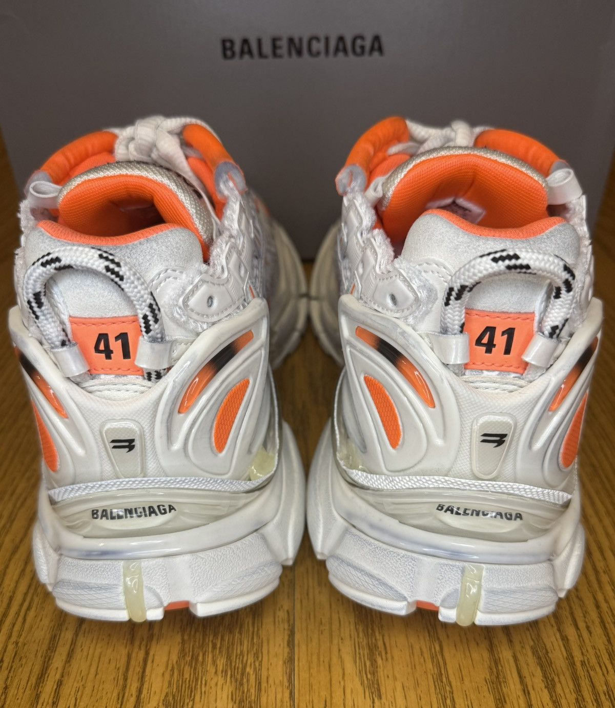 Balenciaga Balenciaga Runner Sneaker (White/Orange) Size US 8 / EU 41 - 5 Thumbnail