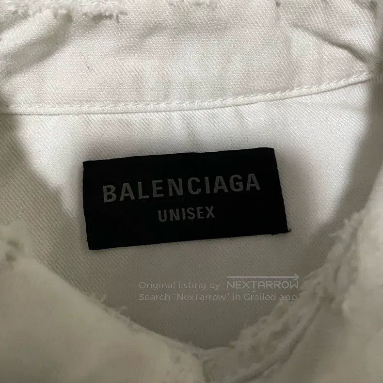 Balenciaga Balenciaga Distressed Denim Jacket Size US M / EU 48-50 / 2 - 3 Thumbnail