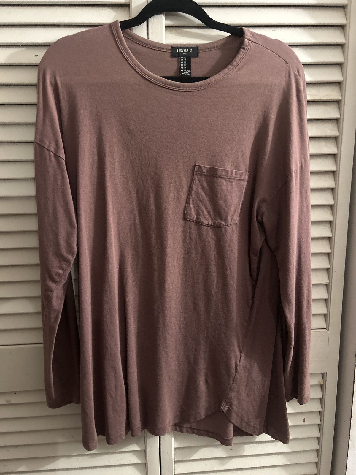 Forever 21 Forever 21- burgundy shirt Size US M / EU 48-50 / 2 - 1 Thumbnail