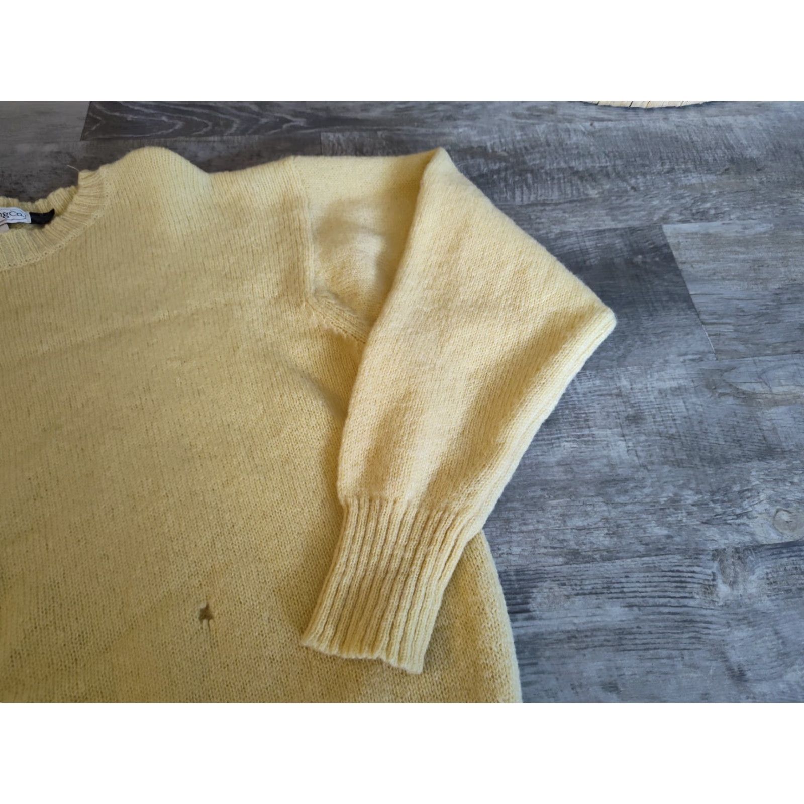 Gap VINTAGE Gap Shetland Wool Sweater Women Medium Yellow 80s Classic Preppy Crew Neck Pullover Size M / US 6-8 / IT 42-44 - 3 Thumbnail