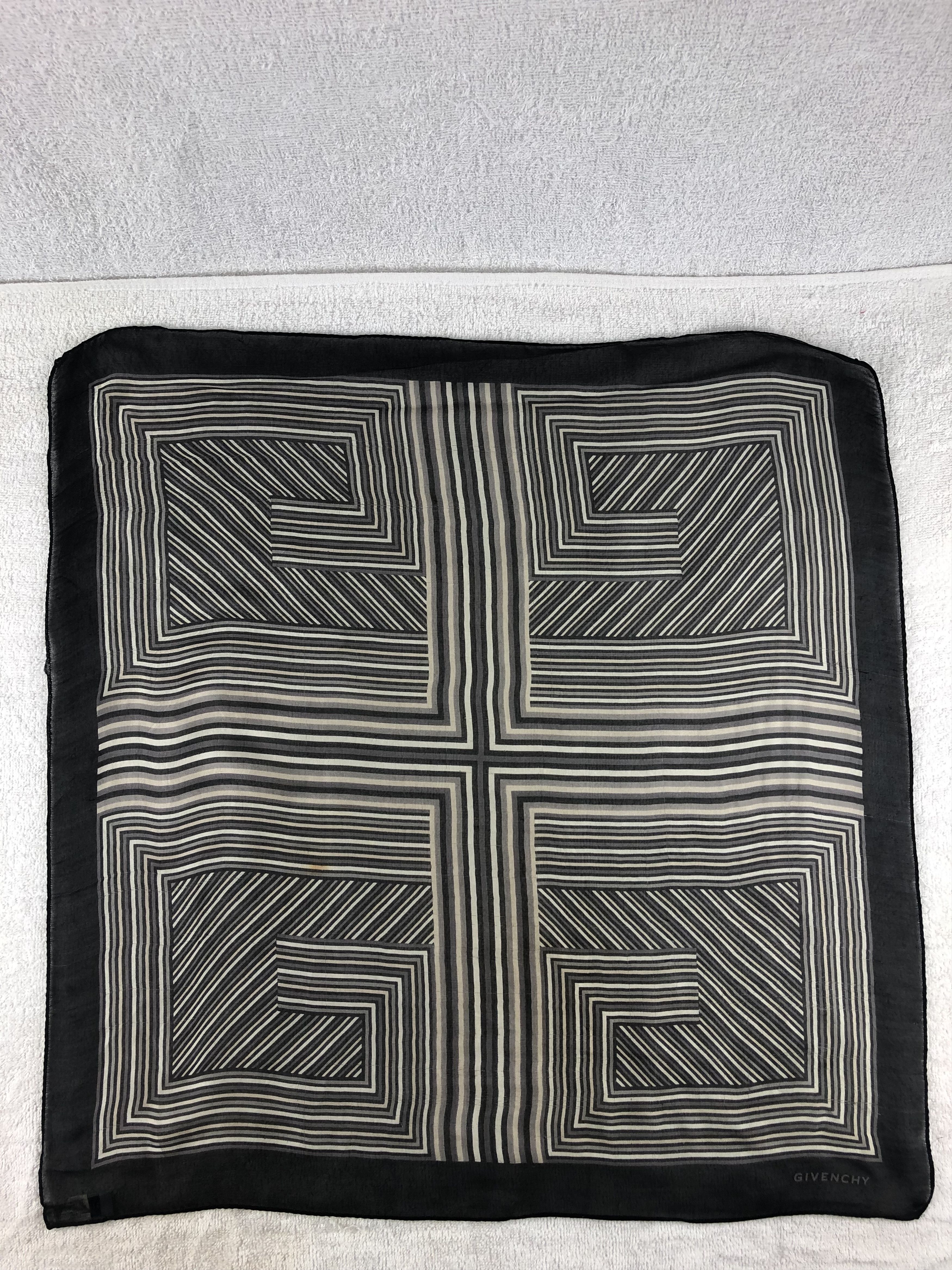 Givenchy × Vintage Givenchy Handkerchief / Scarf / Neckerchief / Headscarf Size ONE SIZE - 2 Thumbnail