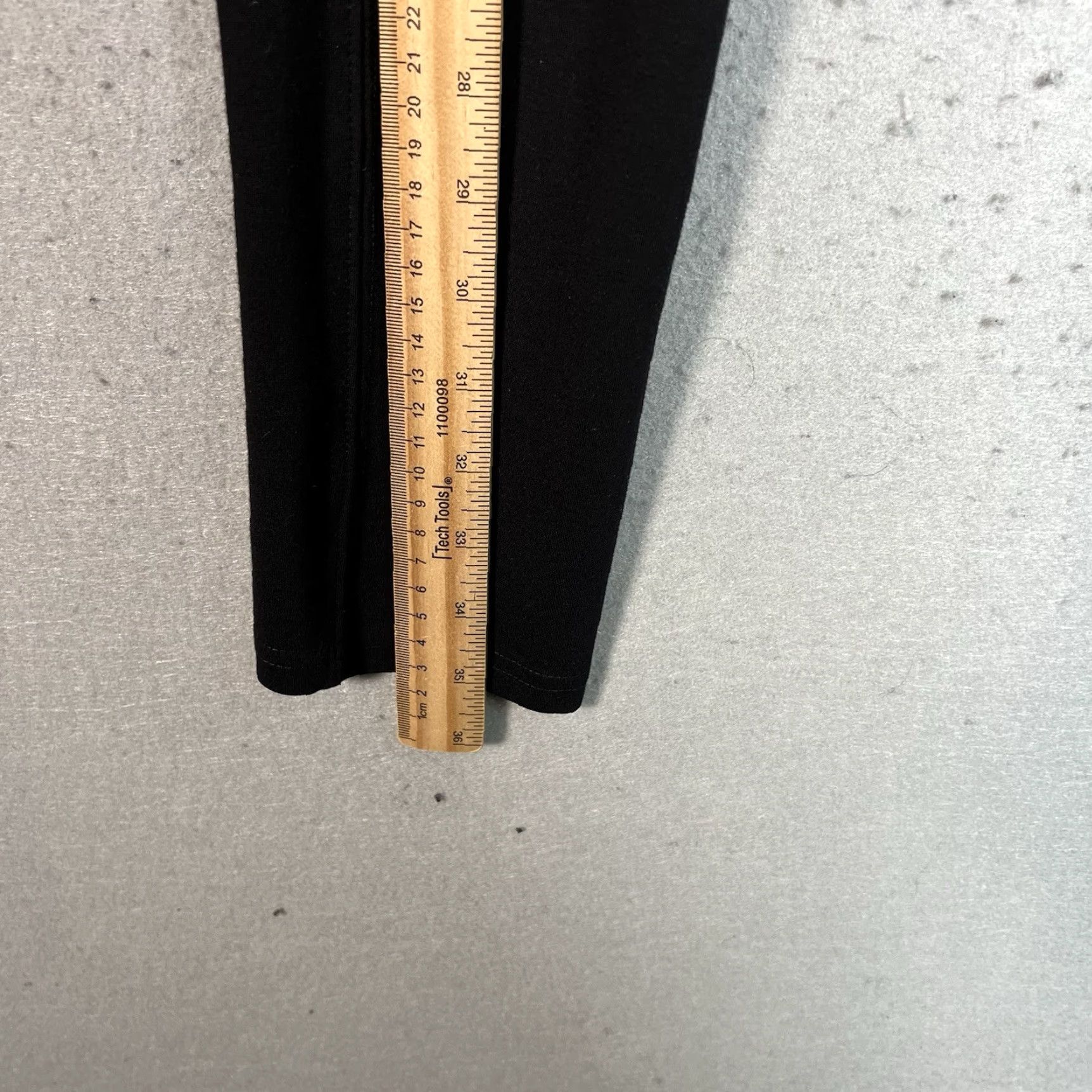 Bdg BDG Leggings Adult Womens Medium Black USA Pattern: Solid Casual Pants Size 32" / US 10 / IT 46 - 3 Thumbnail