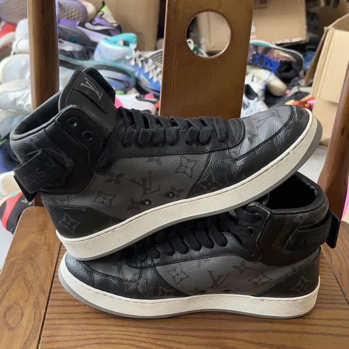 Louis Vuitton Louis Vuitton Rivoli High-Top Fashion Sneakers -2508 Size US 6.5 / EU 39-40 - 4 Thumbnail