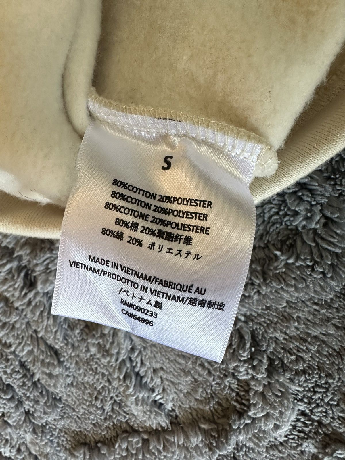 Essentials Fear of God Essentials Relaxed Hoodie “Egg Shell” Size US S / EU 44-46 / 1 - 7 Thumbnail