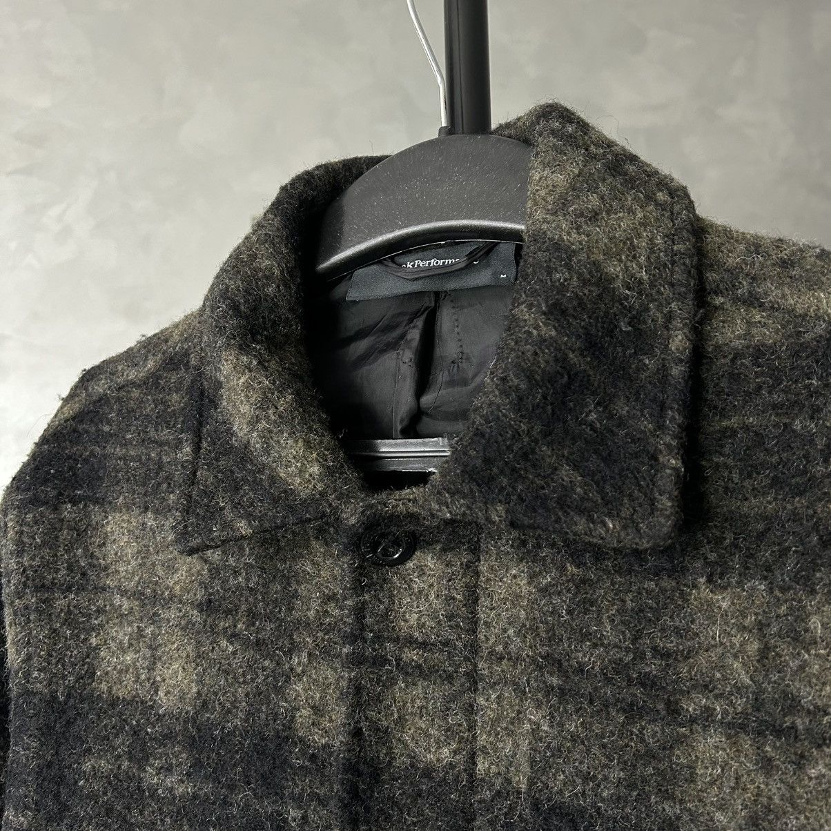 Peak Performance Peak Performance Wool Plaid Shirt Jacket M Size US M / EU 48-50 / 2 - 2 Thumbnail