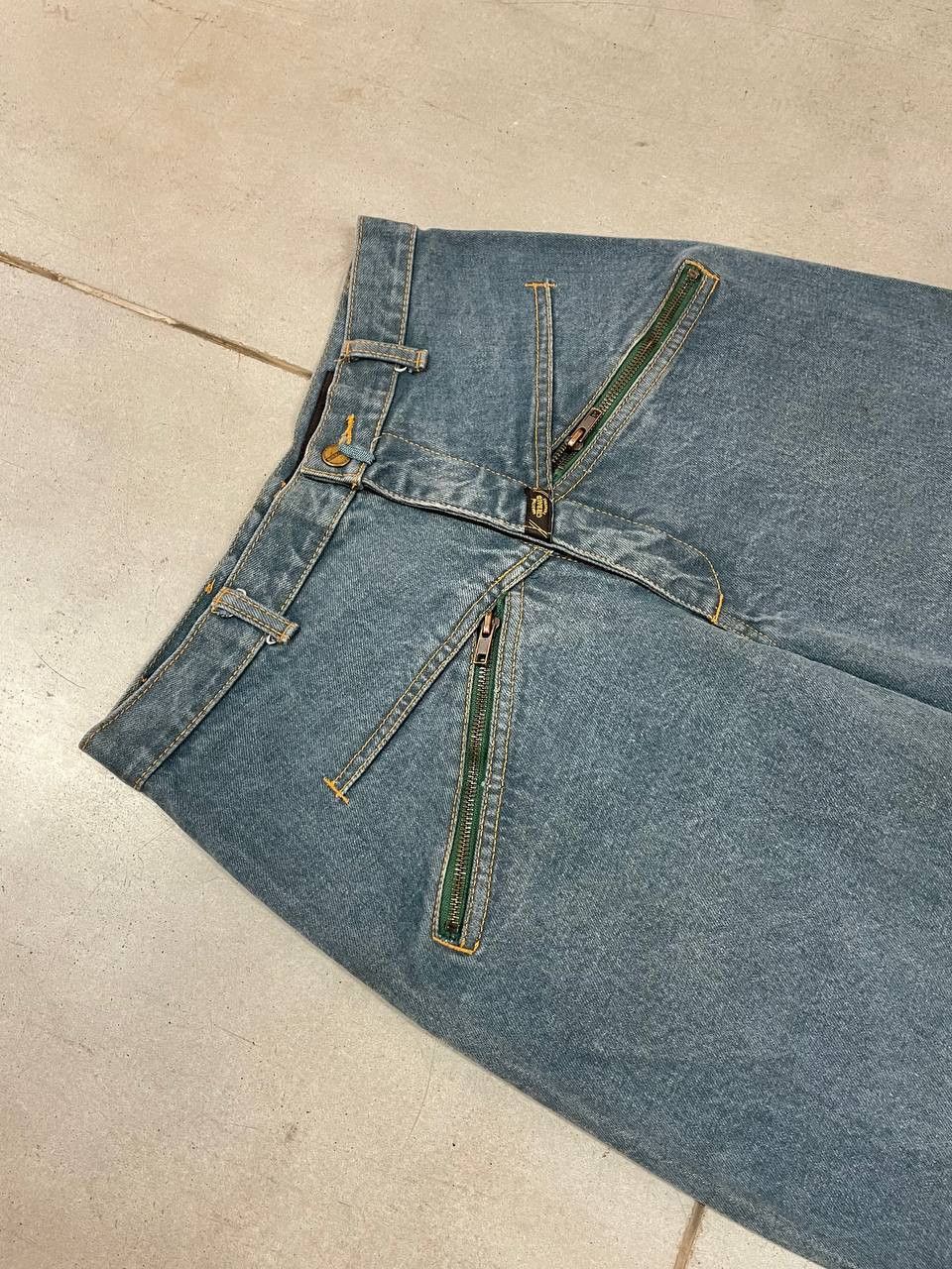 Marithe + Francois Girbaud Stone Washed Vintage Marithe Francois Girbaud Jeans Size US 31 - 3 Thumbnail