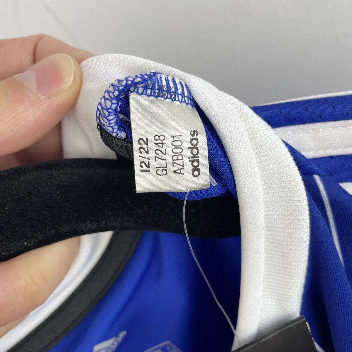Adidas Hamburg SV Special Adidas Jersey Shirt Men 2022/2023 size L Size US L / EU 52-54 / 3 - 9 Thumbnail