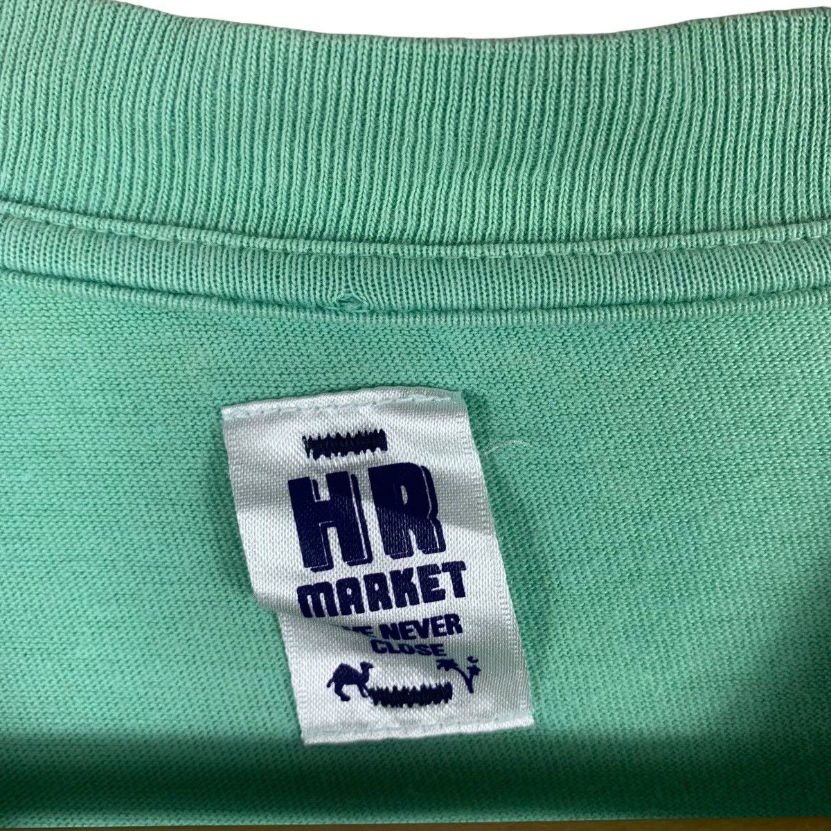 HOLLYWOOD RANCH MARKET × Japanese Brand HR MARKET personality spellout japanesebrand tee Size US XL / EU 56 / 4 - 3 Thumbnail