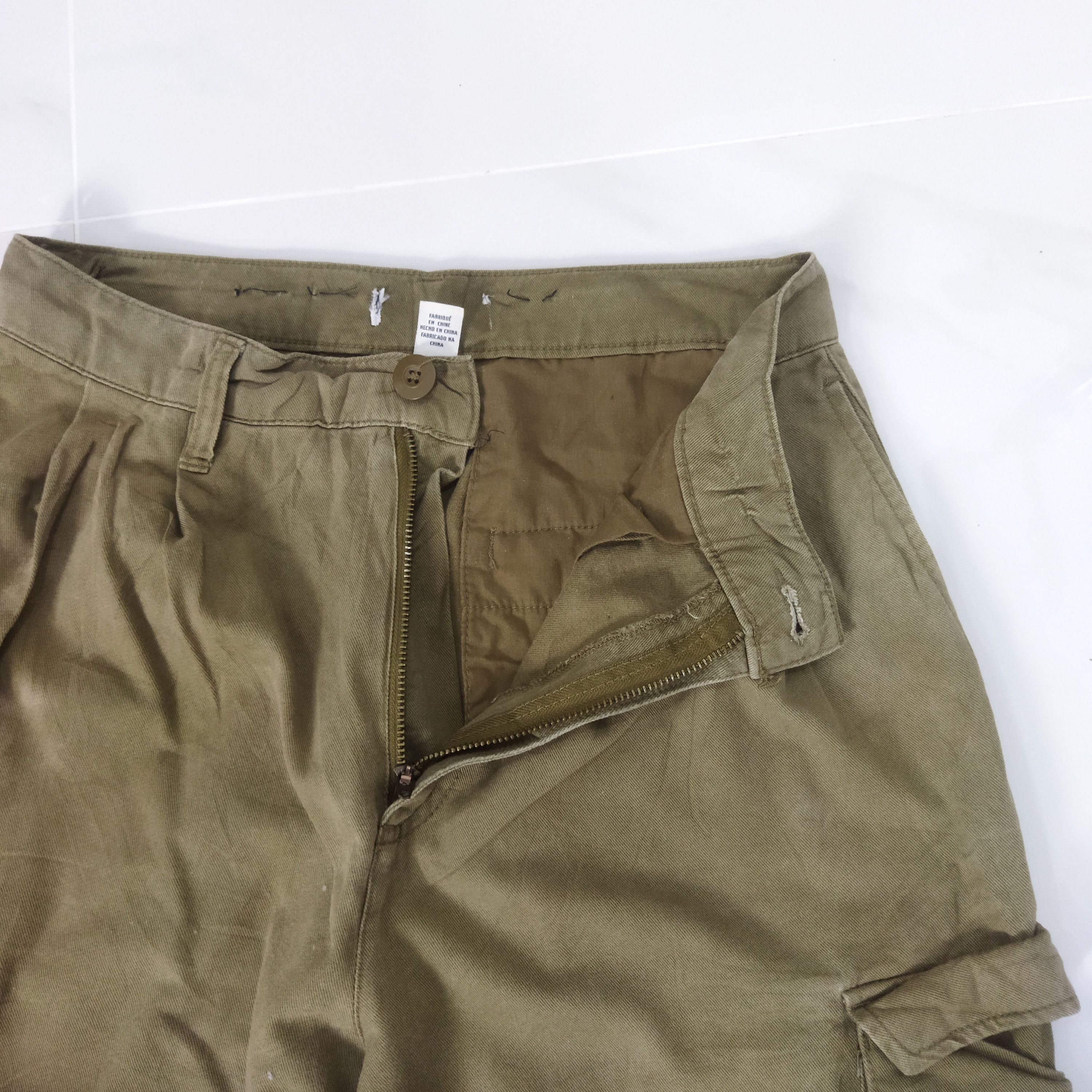 Japanese Brand JAPANESE BRAND BAGGY CARGO PANTS Size US 30 / EU 46 - 6 Thumbnail