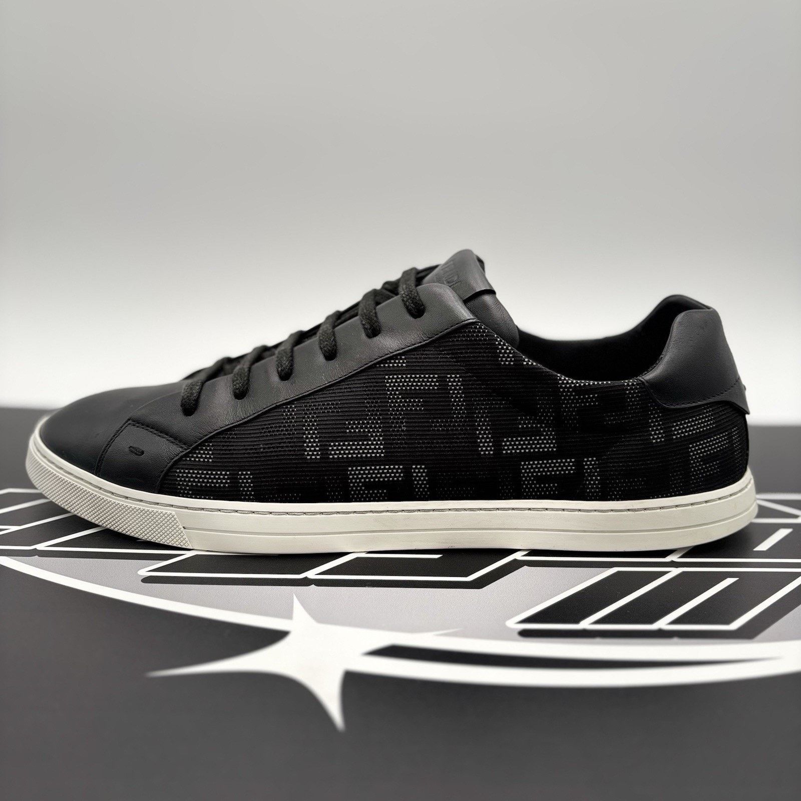 Fendi Fendi FF Flash Logo Low ‘ Monogram Black ‘ Size US 13 / EU 46 - 11 Thumbnail