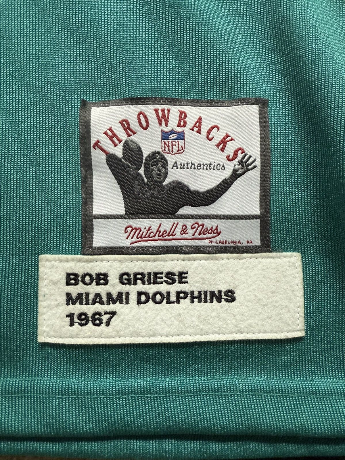 Mitchell & Ness Vintage Miami Dolphins knit jersey. Size US L / EU 52-54 / 3 - 2 Thumbnail