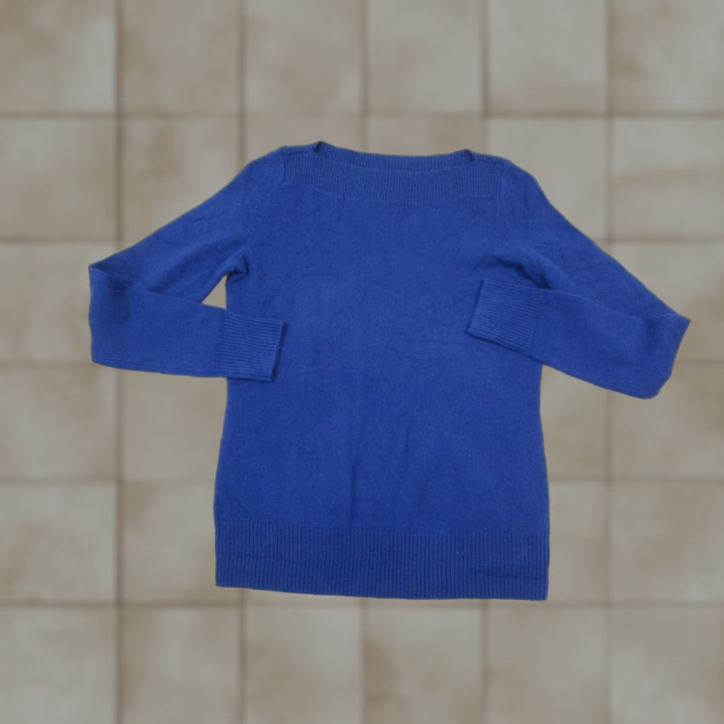 Talbots Talbots Sweater Womens S Blue 100% Cashmere Crew Neck Knit Pullover Ladies Family Classic 90s Pattern Solid Knit Short Description Not Included Size S / US 4 / IT 40 - 1 Thumbnail
