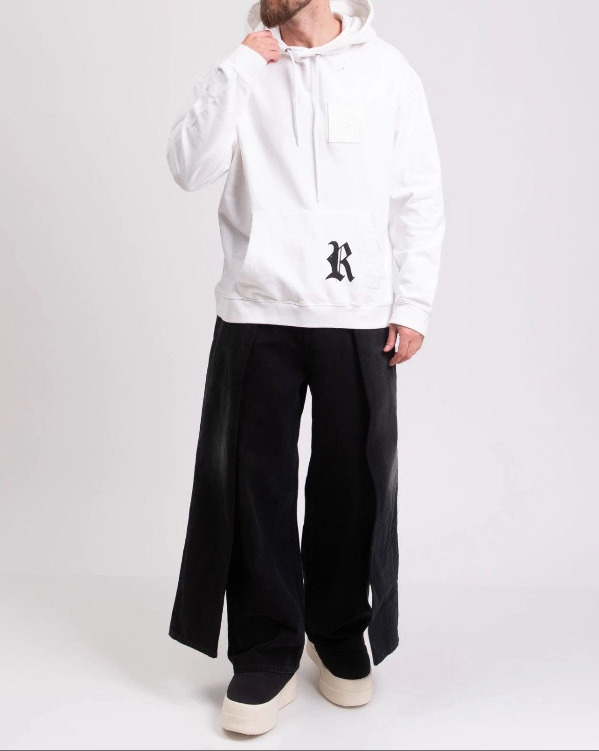 Raf Simons Raf Simons Destroyed R Logo Hoodie Size US L / EU 52-54 / 3 - 2 Thumbnail