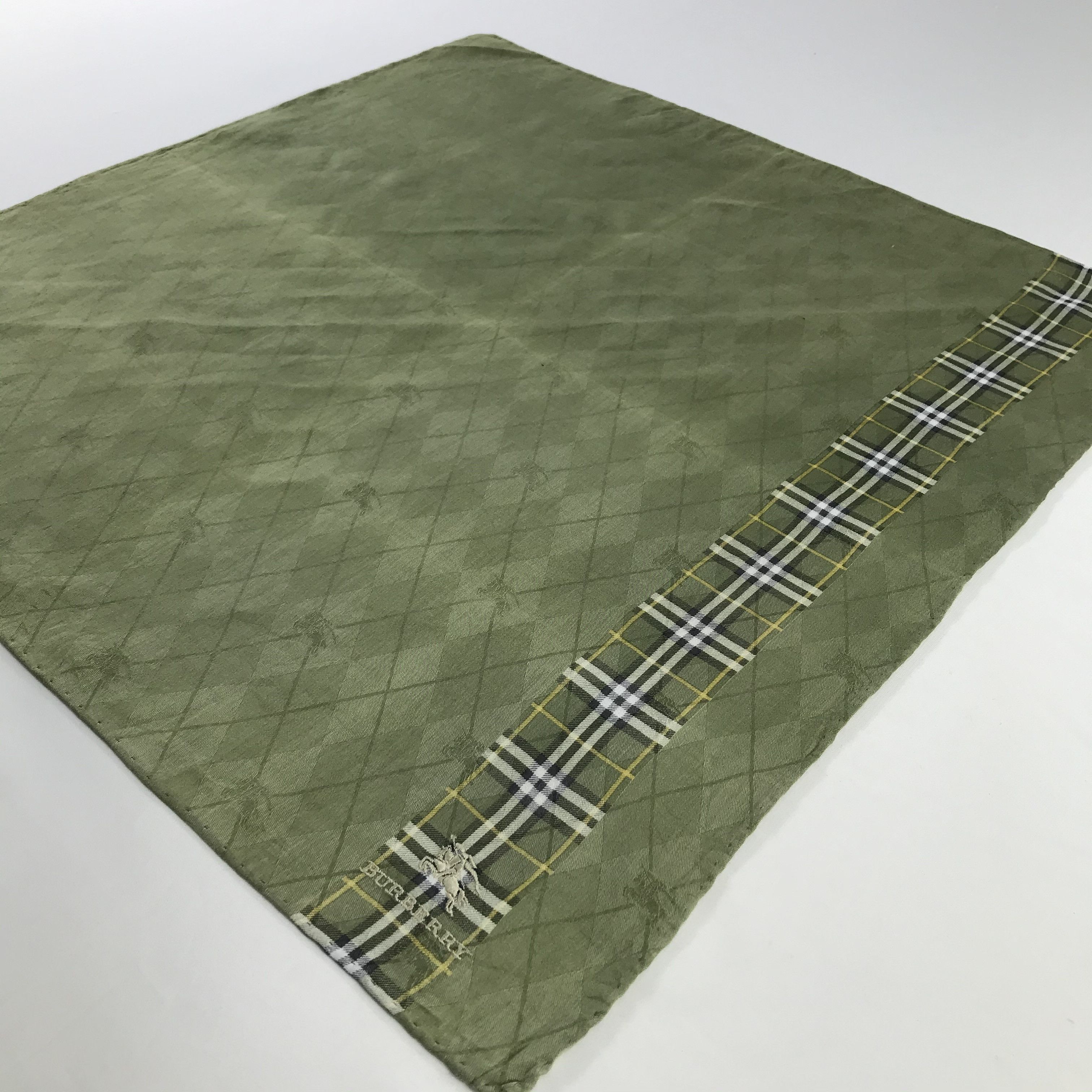 Burberry × Vintage Burberry Bandana / Handkerchief / Neckerchief - S910 Size ONE SIZE - 2 Thumbnail