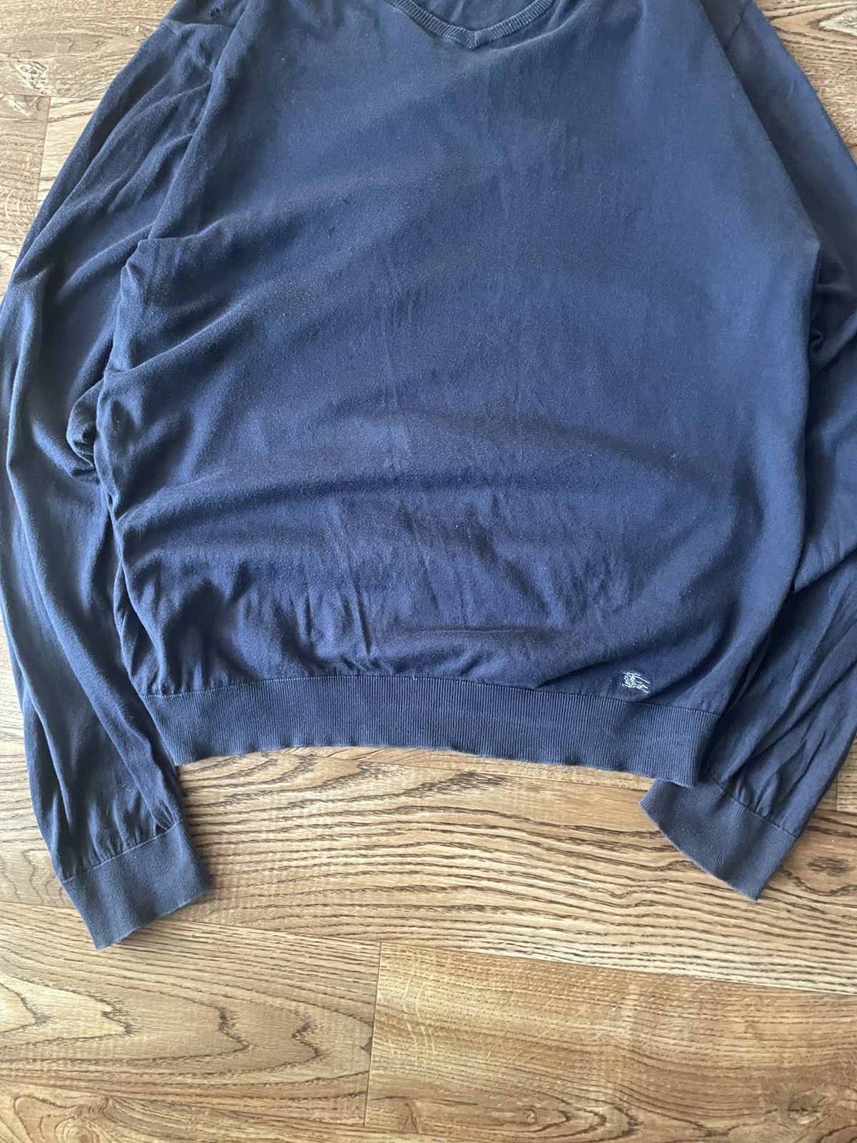 Vintage 💰Vintage Burberry Lightweight Sweater 90s V-neck Size US XXL / EU 58 / 5 - 3 Thumbnail
