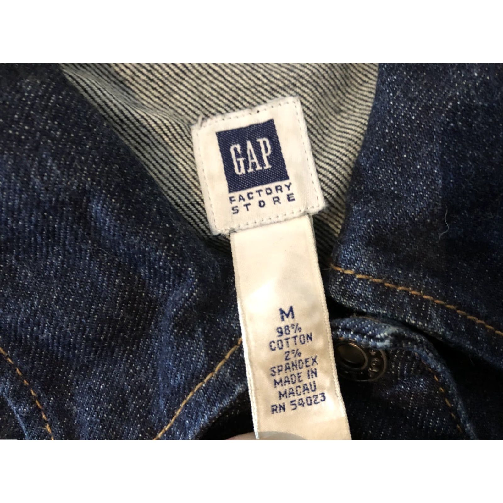 Gap VINTAGE Womens Gap Denim Jacket M Medium Blue Cotton Jacket Womens M Denim Gap Shirt/Coat Size 32" / US 10 / IT 46 - 3 Thumbnail
