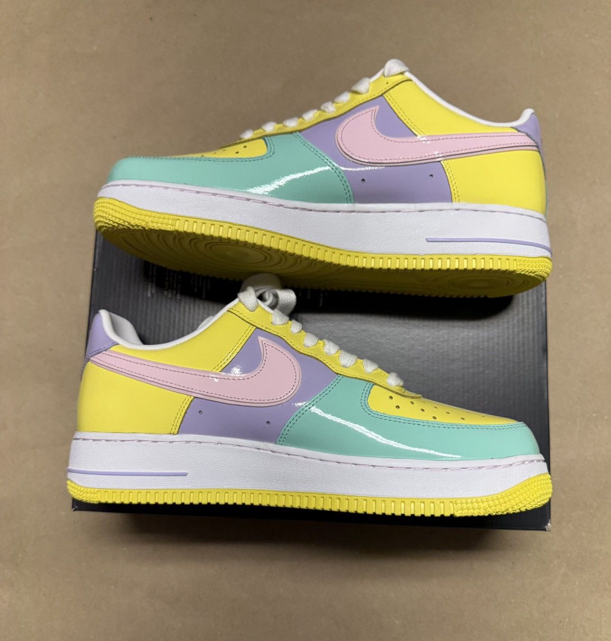 Nike Nike Air Force 1 ‘07 Low AF1 Easter 2026 Men’s size 9.5 NEW! Size US 9.5 / EU 42-43 - 2 Thumbnail