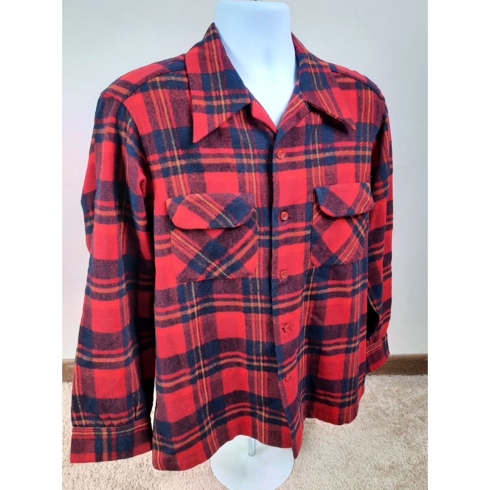 Pendleton VINTAGE Pendleton Shirt Wool Plaid Long Sleeve Mens L USA Made Red L4S Size US L / EU 52-54 / 3 - 6 Thumbnail