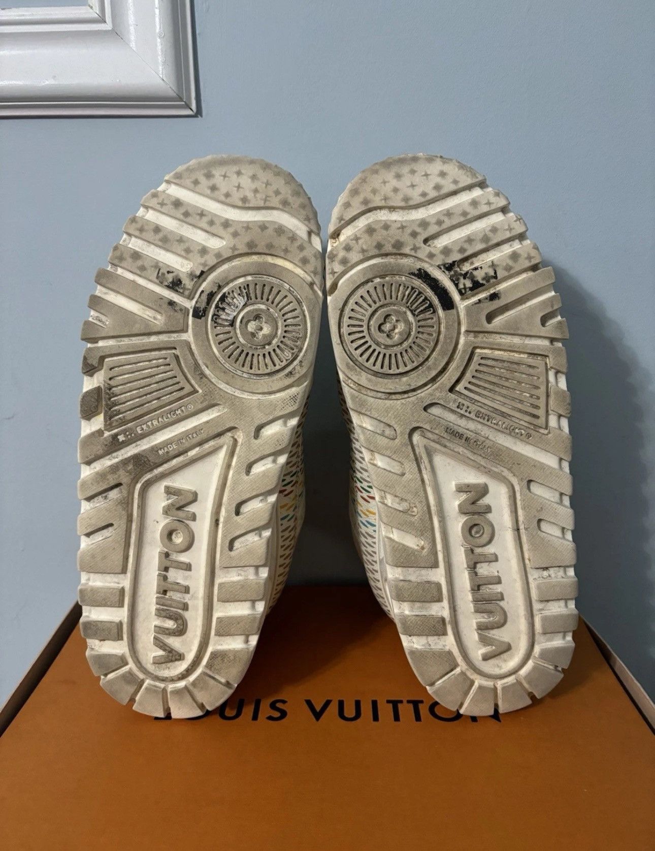 Louis Vuitton Louis Vuitton Maxi Trainer Multicolor Pharrell Size US 9 / EU 42 - 6 Thumbnail