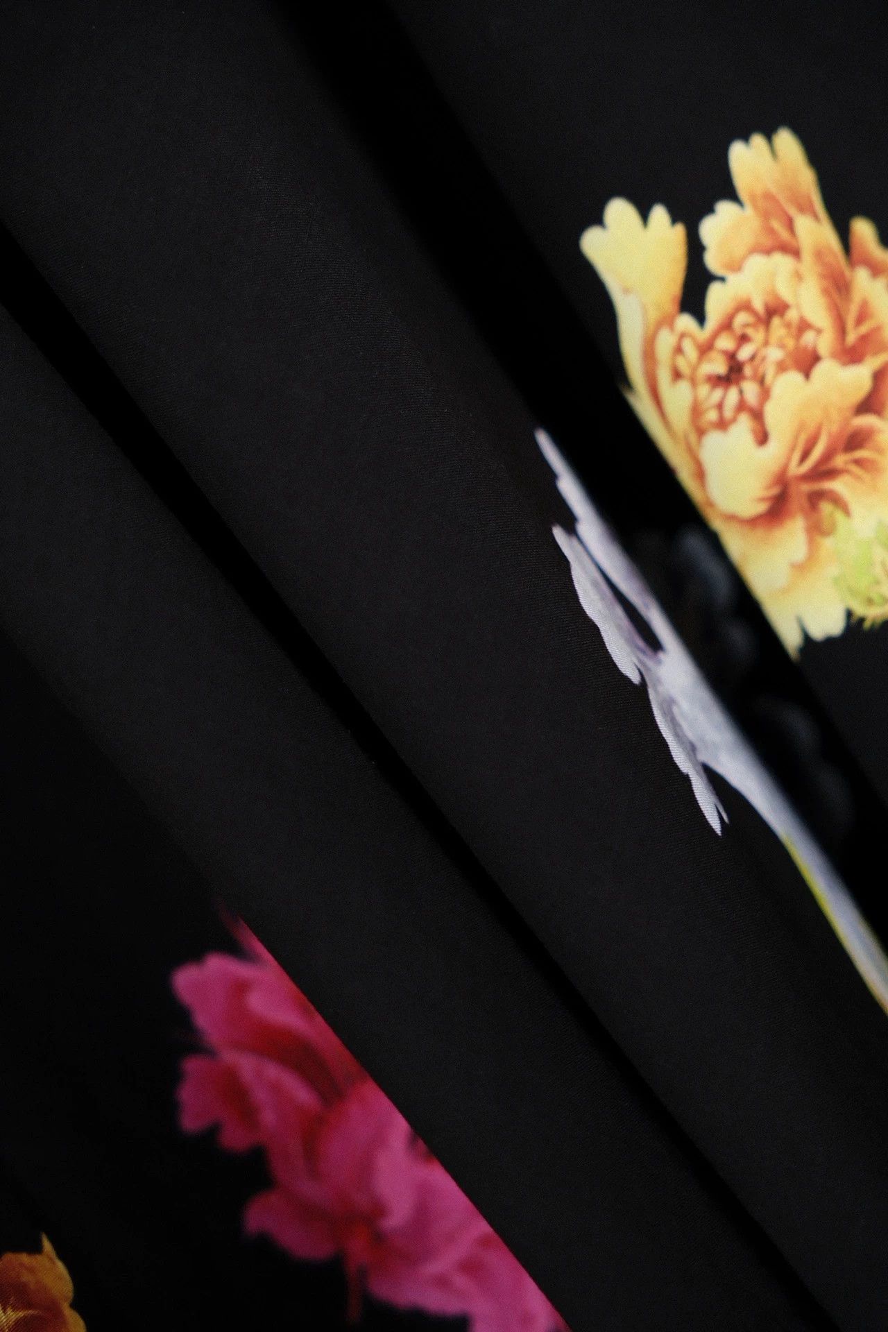 Yohji Yamamoto Yohji Yamamoto 18AW Archive Yuzen-dyed Floral Dress Size S / US 4 / IT 40 - 7 Thumbnail