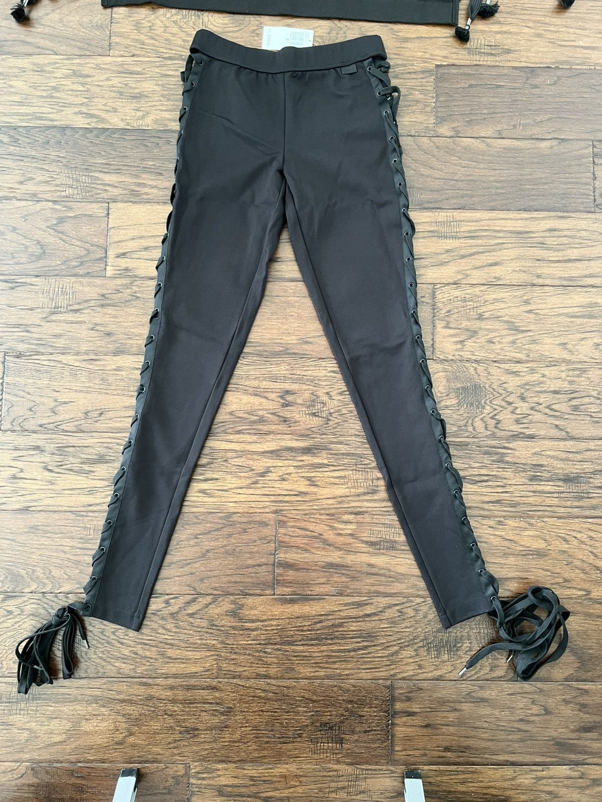 Fenty Puma x Fenty Boxing and Bomber Lacing Tight Leggings Size 26" / US 2 / IT 38 - 1 Preview