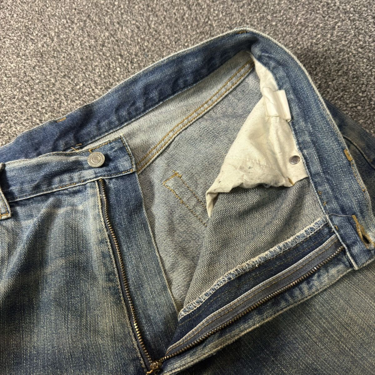 Warehouse Vintage 90s Japanese Denim Warehouse Dirty Destroyed Denim Size US 34 / EU 50 - 14 Thumbnail