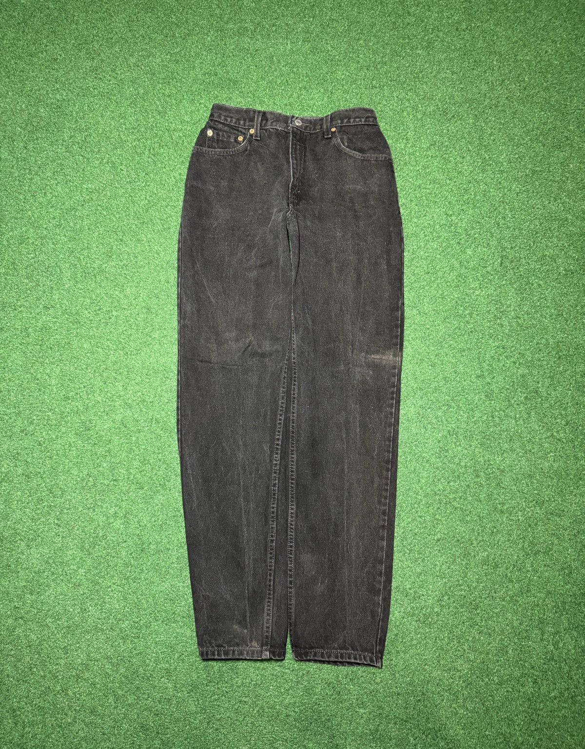 Levi's Vintage Clothing Vintage 90s Levi’s 550 Black Relaxed Fit Taper 28x32 Jeans Size 30" / US 8 / IT 44 - 1 Thumbnail