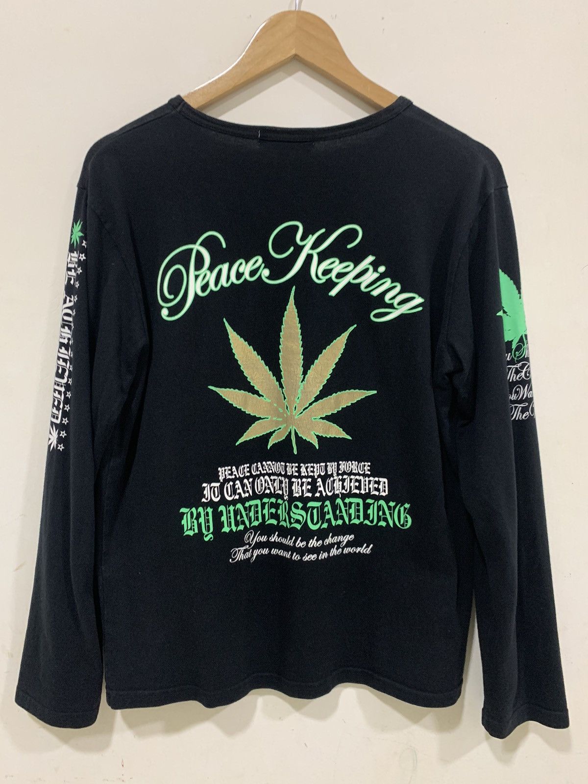 If Six Was Nine Peace Keeping Marijuana Printed Black L Size US L / EU 52-54 / 3 - 1 Thumbnail