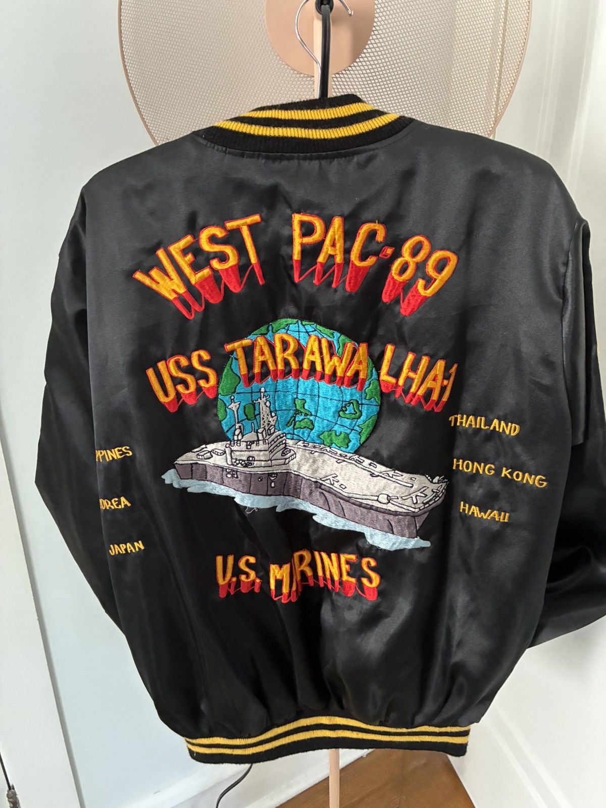 Other Vintage Souvenir Jacket West Pacific U.S. Marines As-Is Size US M / EU 48-50 / 2 - 1 Thumbnail