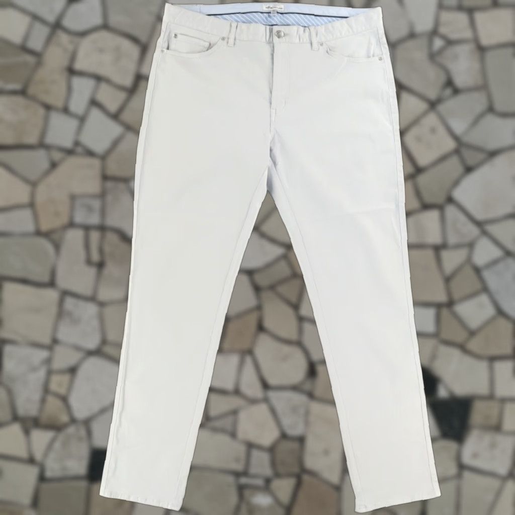 Peter Millar Peter Millar Chino Pants Men's 38 Gray Stretch Ultimate Sateen 5 Pocket Cotton Blend Casual Regular Inseam 34in Size US 38 / EU 54 - 1 Thumbnail