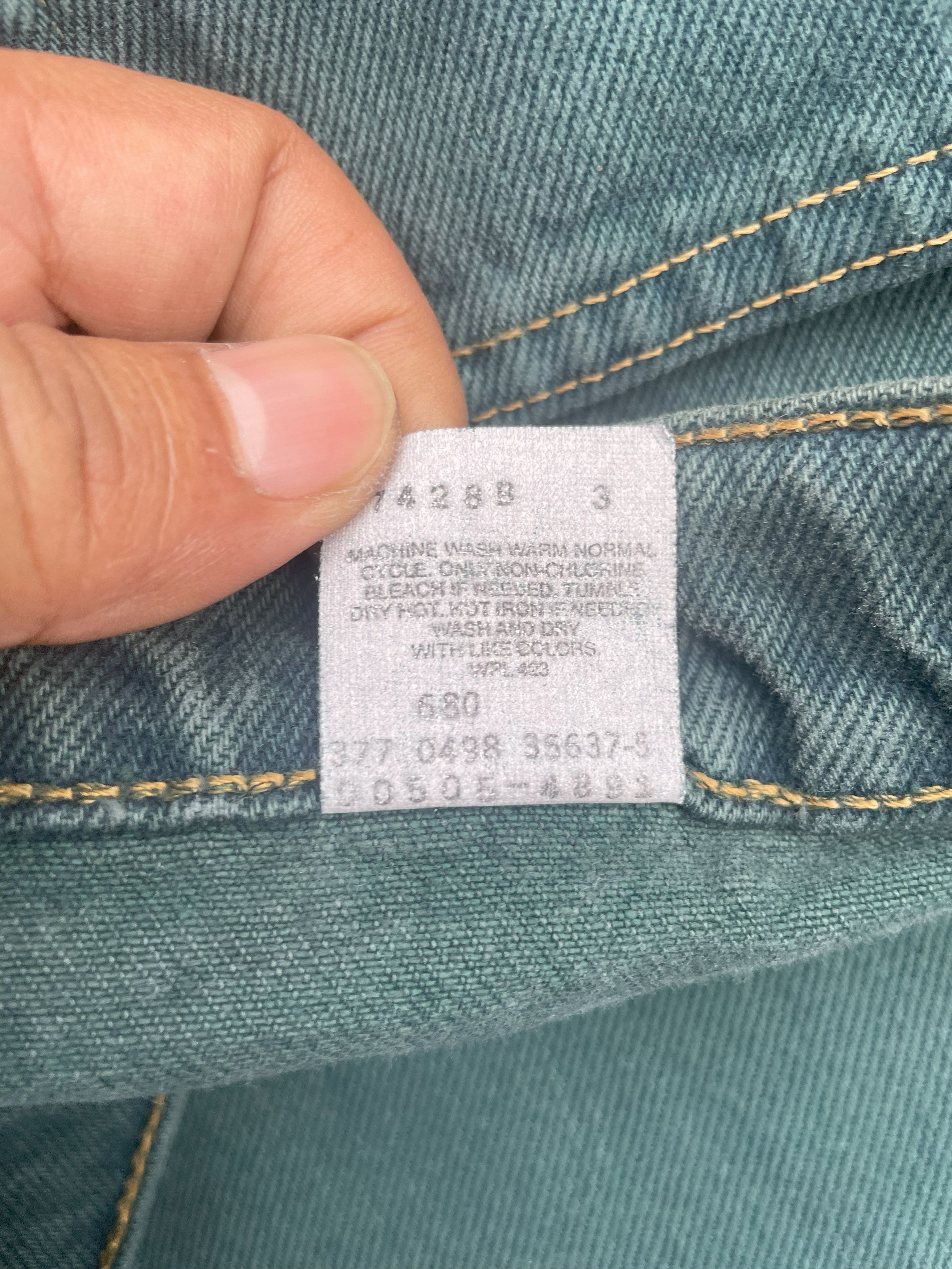 Levi's Vintage 1998 Levis 505 Single R Size US 33 - 13 Thumbnail
