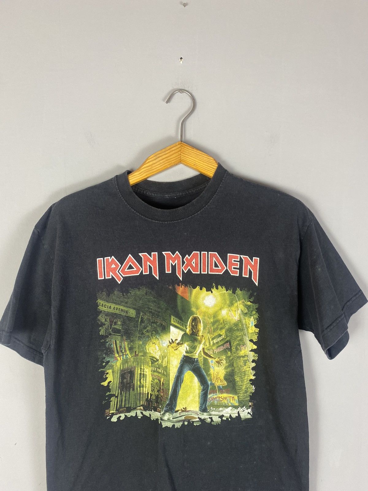 Band Tees Vintage 2004 Iron Maiden tee T-shirt the early days Size US L / EU 52-54 / 3 - 2 Thumbnail
