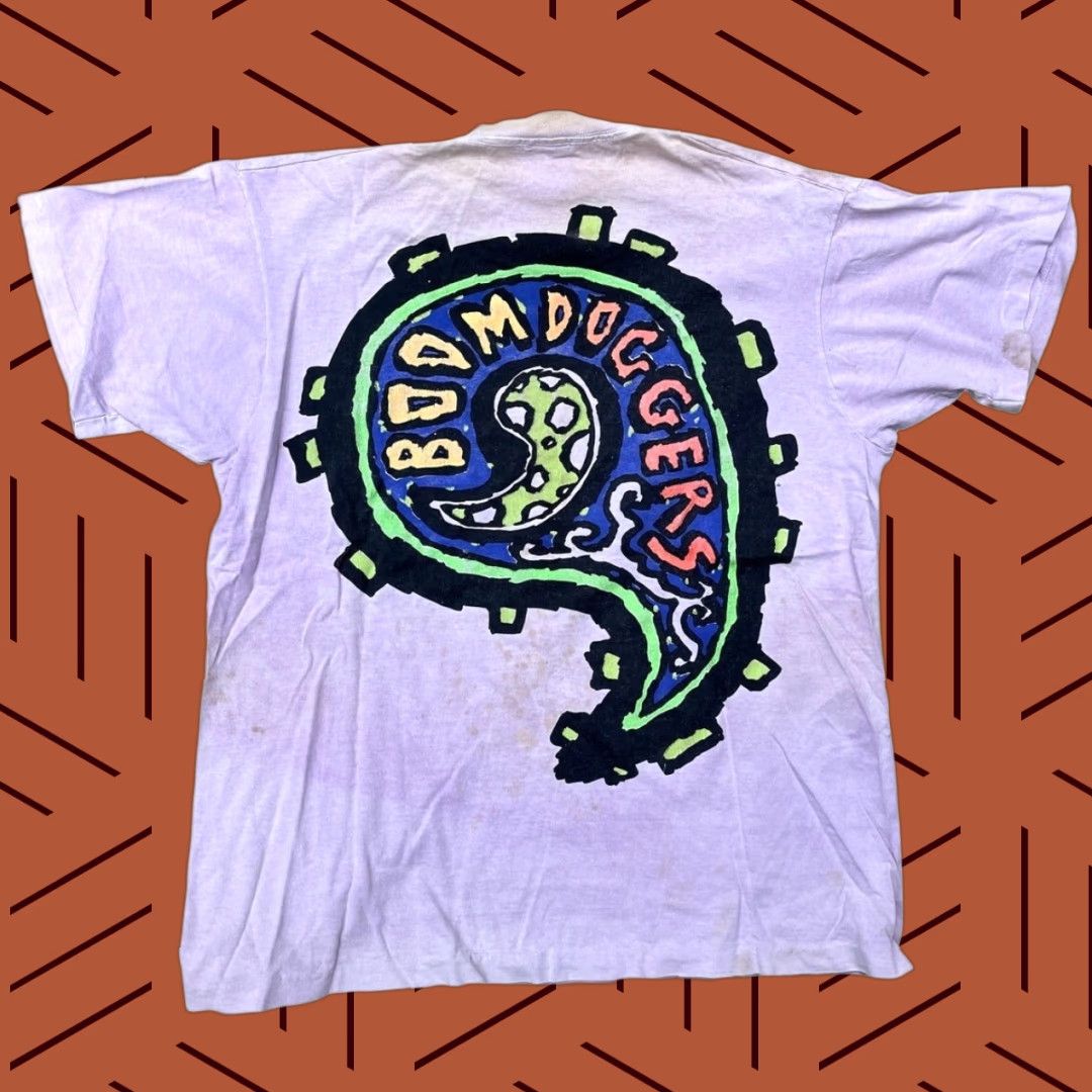 Thrasher VINTAGE Thrashed Distressed Surfing Boomdoggers Made in USA Purple T-Shirt Size L Size US L / EU 52-54 / 3 - 1 Thumbnail