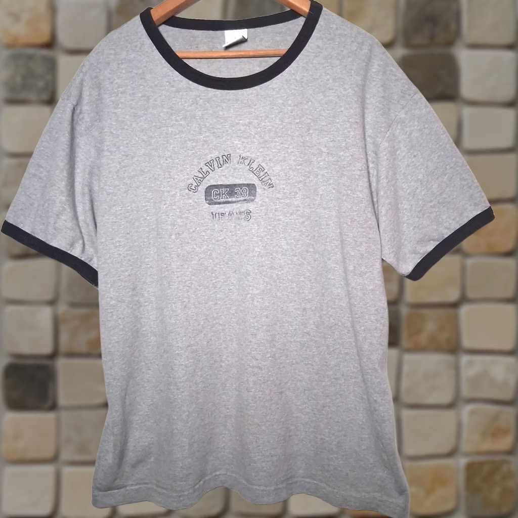 Calvin Klein VINTAGE Calvin Klein Jeans Shirt Men XL Gray Ringer T Graphic CK39 T-Shirt 90s CK Jeans Mens Size US XL / EU 56 / 4 - 1 Thumbnail