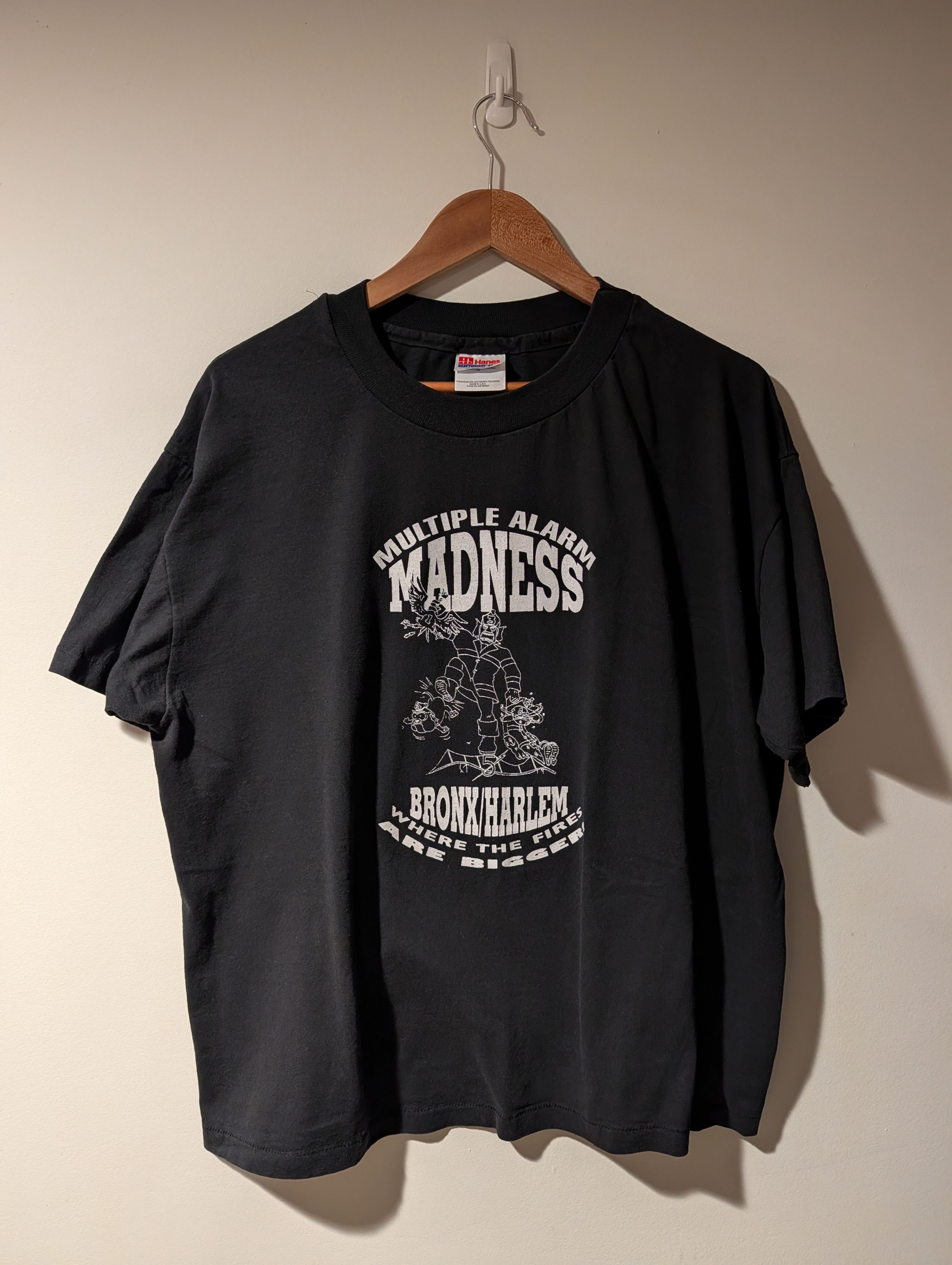 Hanes Vintage 90s Multiple Alarm Madness Where the Fires T-Shirt Size US XL / EU 56 / 4 - 1 Thumbnail