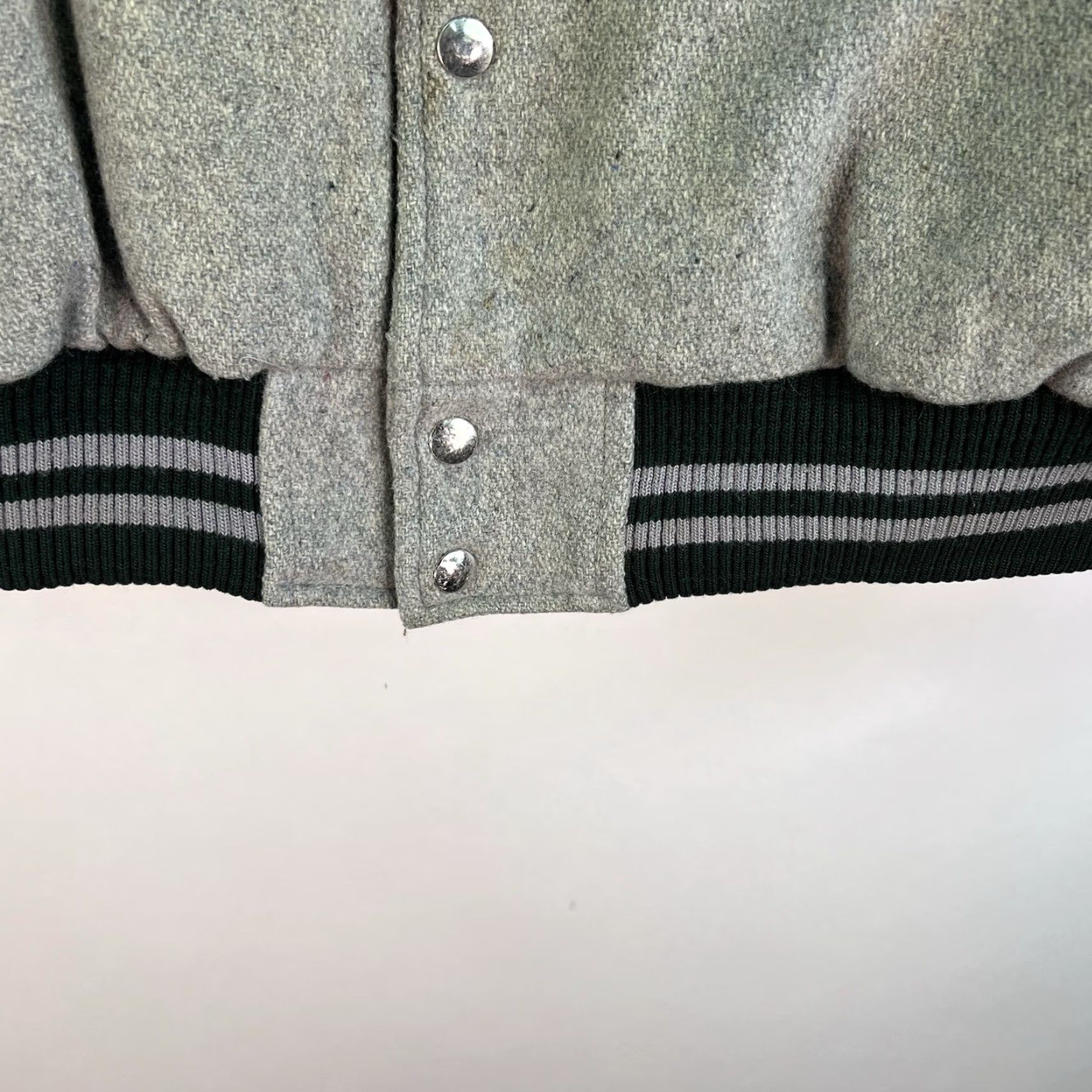 Champion VINTAGE Champion Leather Wool Varsity Jacket Men L Green 90s Sports Embroidered Mid-Length Size US L / EU 52-54 / 3 - 6 Thumbnail