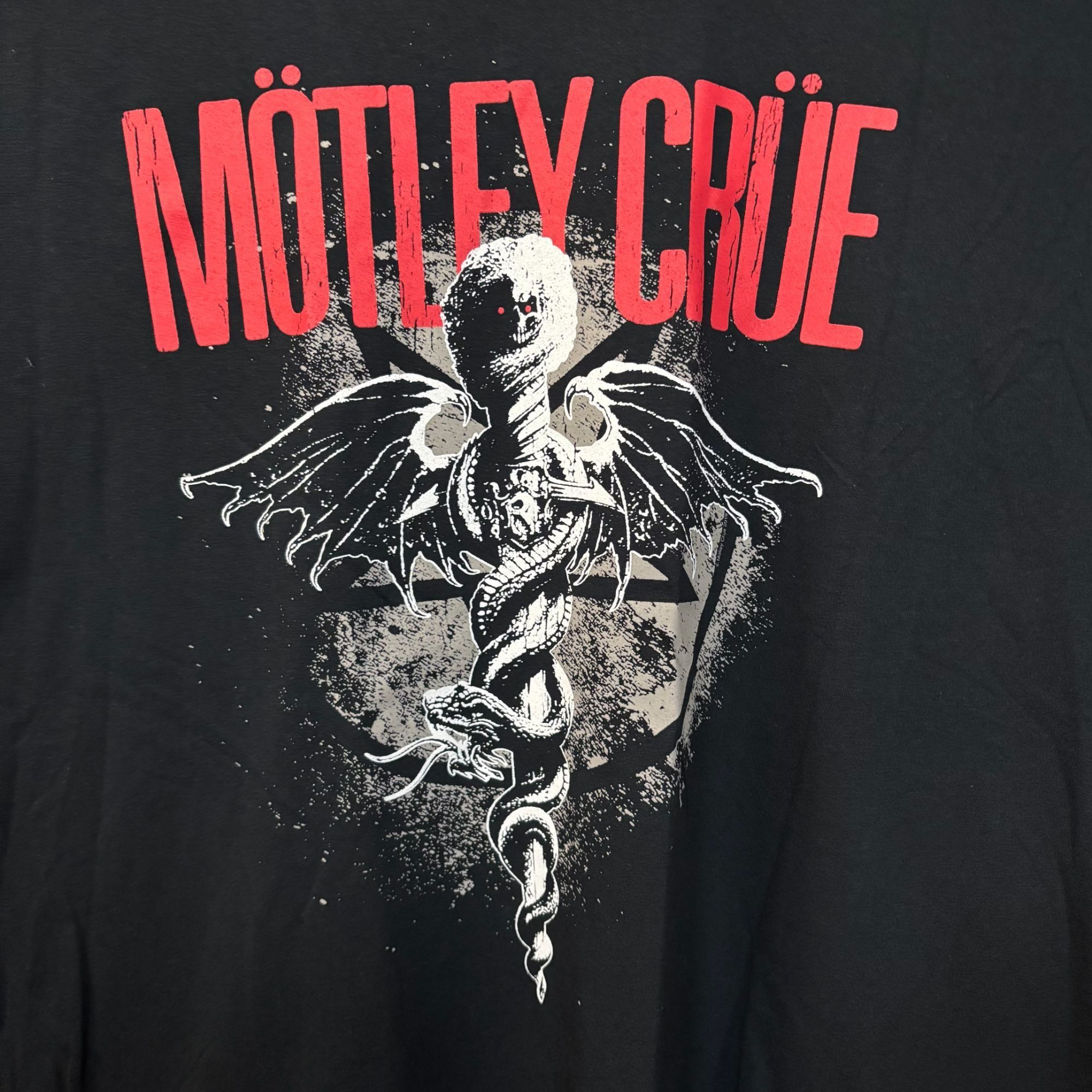 Band Tees Motley Crue Hard Rock T-Shirt 2XL Size US XXL / EU 58 / 5 - 2 Thumbnail