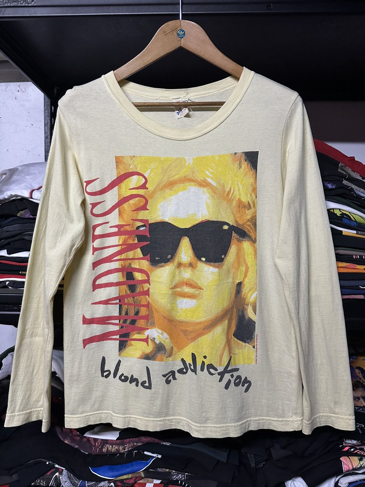 Vintage Rna Ing Madness Blond Addiction Faded Tee