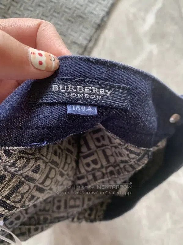 Burberry Burberry Color Block Cotton Casual Pants for Women. Size 23" - 4 Thumbnail
