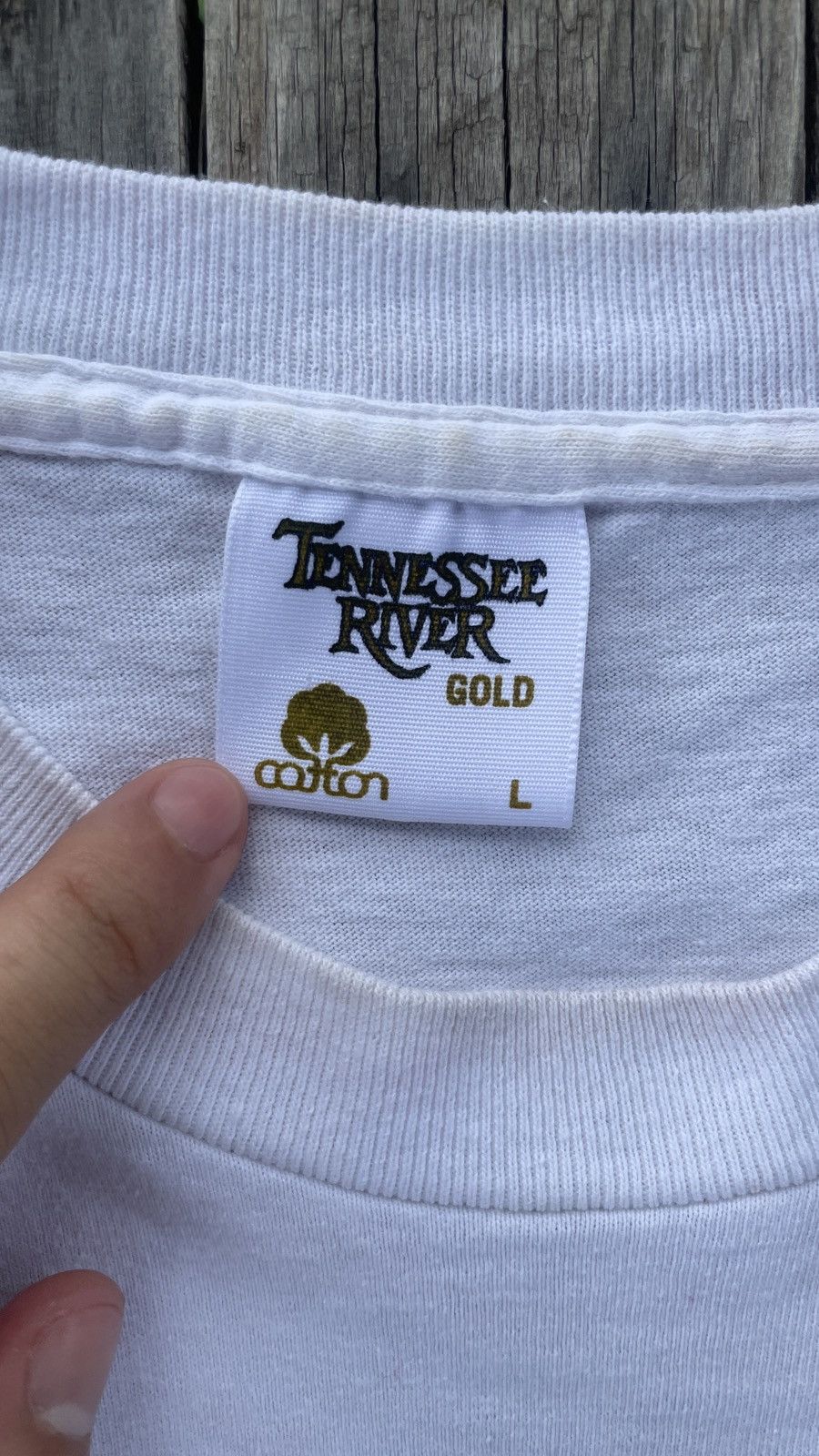 Vintage Vintage 90s Australian Gold Graphic Tee Size US L / EU 52-54 / 3 - 8 Thumbnail