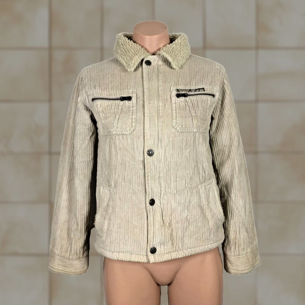 Quiksilver VINTAGE Quiksilver Jacket 10 Cotton Corduroy Sherpa Lining Beige Women Short Sleeve Button Down Collared Fall Winter Spring Regular Mens Womens Size L / US 10 / IT 46 - 1 Thumbnail