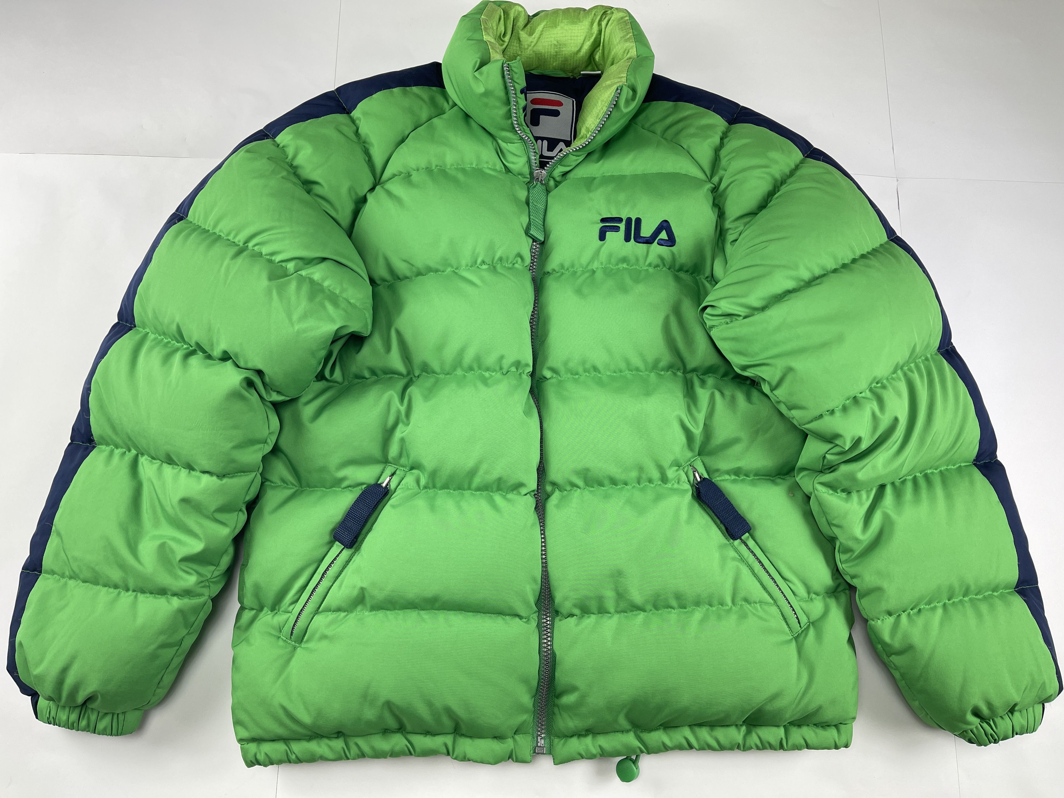 Fila Fila puffer jacket, 90s hip hop, 1990s skater Y2K size S Size US S / EU 44-46 / 1 - 2 Thumbnail