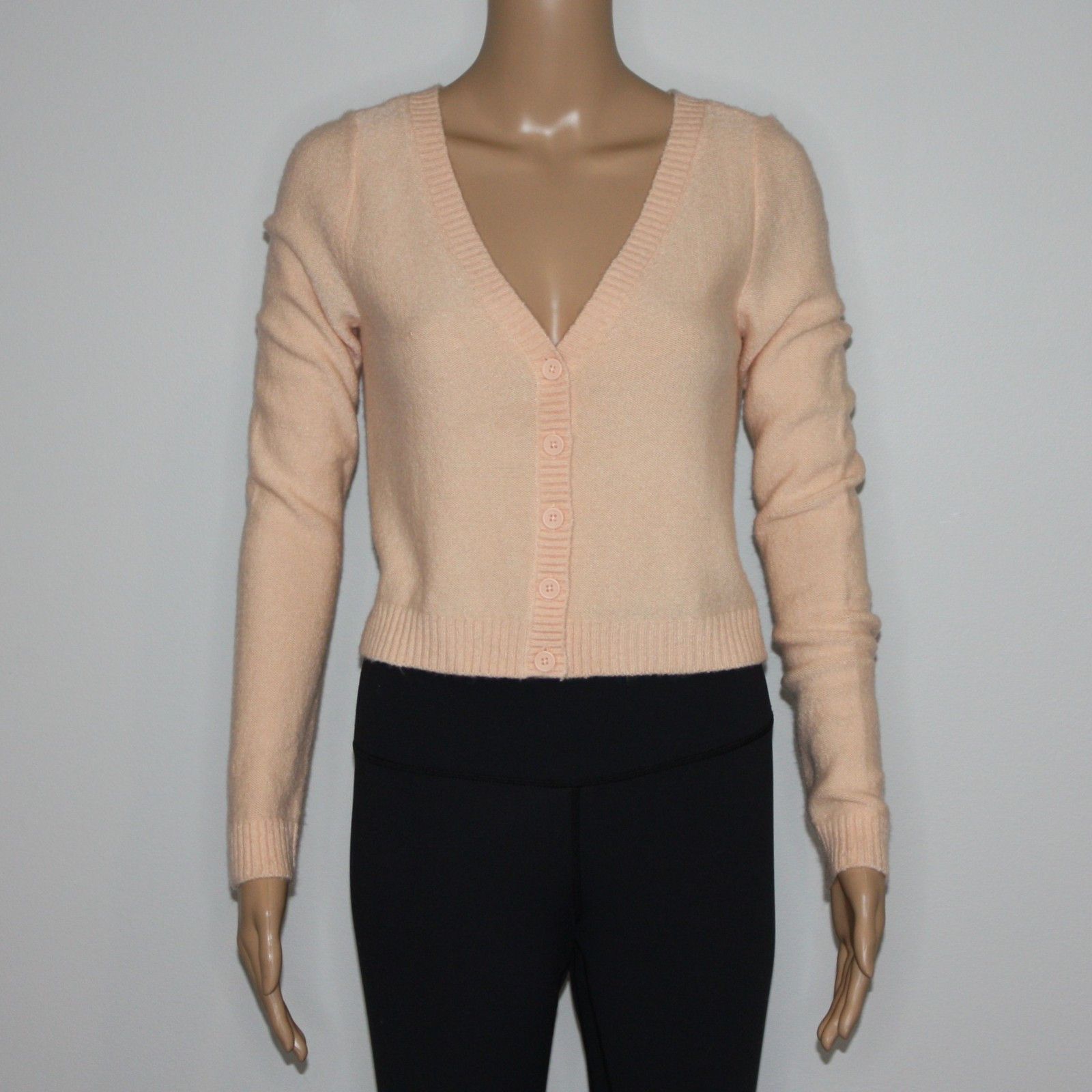 American Eagle Outfitters ]Cropped Button-up Cardigan Sweater in size XS Size XS / US 0-2 / IT 36-38 - 6 Thumbnail