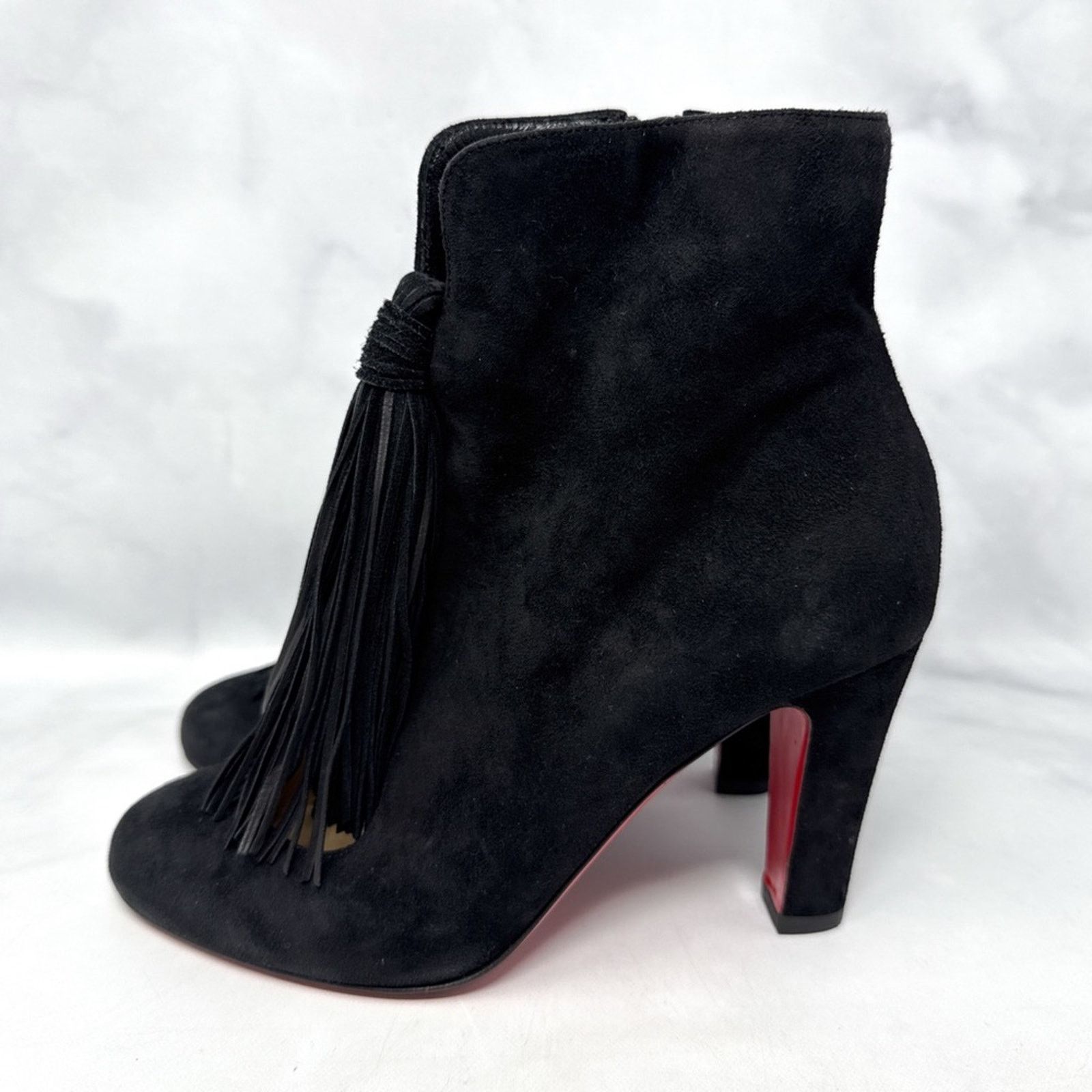 Christian Louboutin Christian Louboutin Christina Tassel Suede Ankle Boots Black Size US 5 / IT 35 - 2 Thumbnail