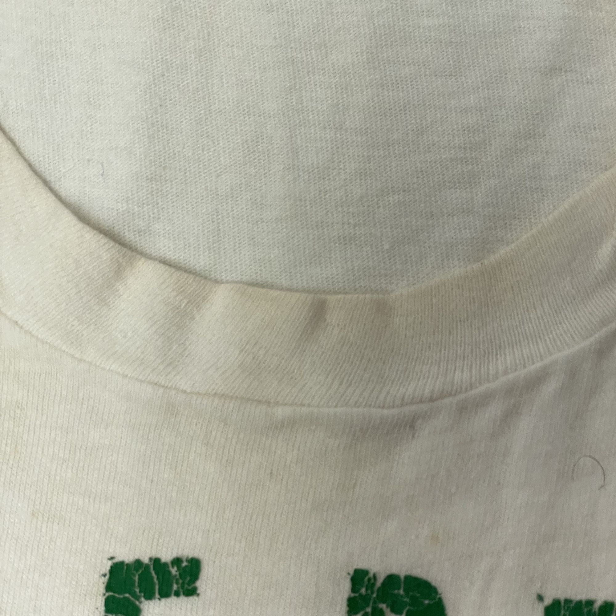Hanes Vtg Hanes FREDDY Bar HAPPINESS Is A TIGHT PUSSY Cat T Shirt Size US XL / EU 56 / 4 - 12 Thumbnail