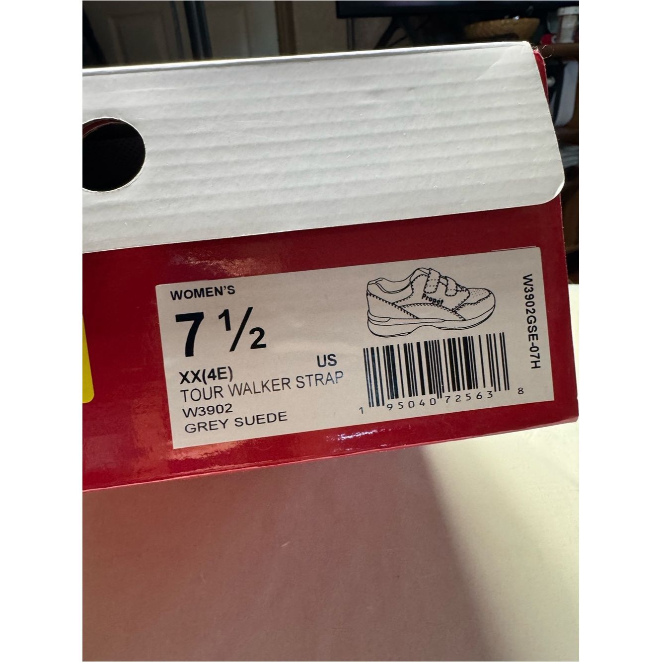 Other NWT New Propét Tour Walking Grey Suede Sneakers Size 7.5 XX Size US 7.5 / IT 37.5 - 8 Thumbnail