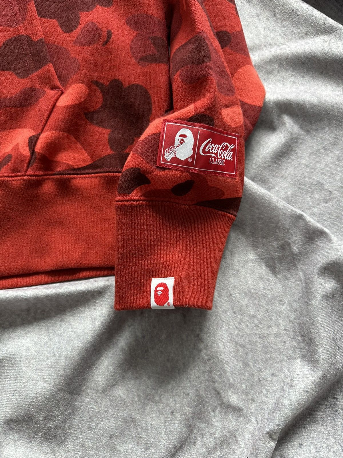 Bape Bape X Coco Cola Red Camo Hoodie Size US S / EU 44-46 / 1 - 8 Thumbnail