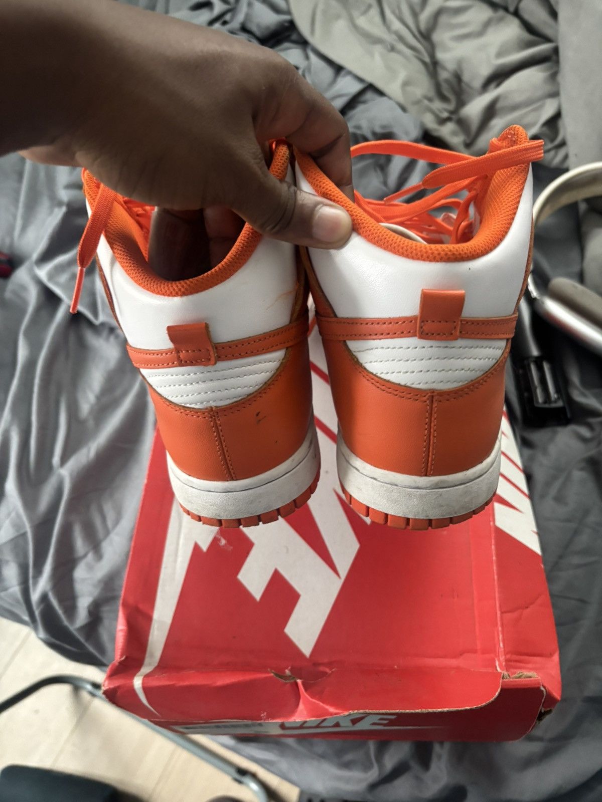 Nike Hi Top Nike SBs Size US 10 / EU 43 - 4 Thumbnail