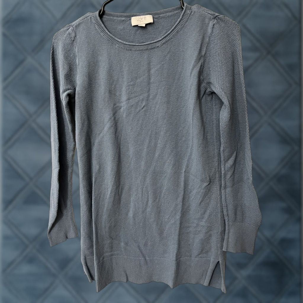 Loft VINTAGE Loft Women Shirt Blue Crew Long Sleeve Knot Front Accent Size XS Size XS / US 0-2 / IT 36-38 - 1 Thumbnail